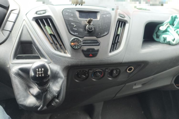 Used Ford Transit 2017 2.0T Diesel Multi-Function Commercial Vehicle Mid-Drive Mid-Roof China V Standard Audio And AC Panel