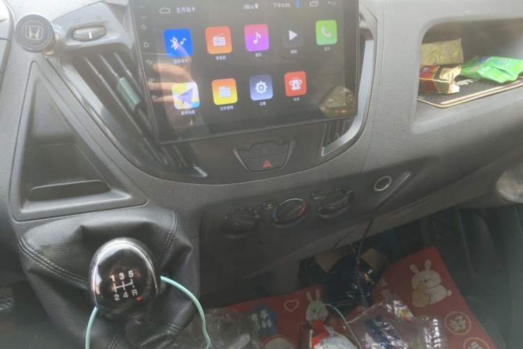 Used Ford Transit 2017 2.0T Diesel Multi-Function Commercial Vehicle Mid-Drive Mid-Roof China V Standard Audio And AC Panel