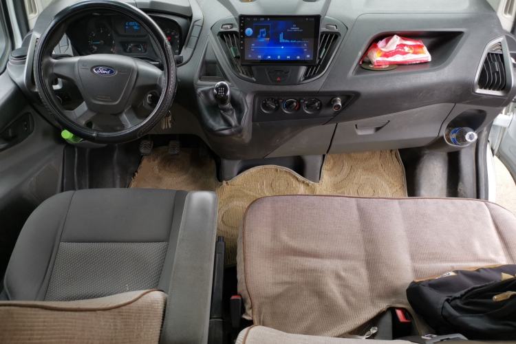 Used Ford Transit 2017 2.0T Diesel Multi-Function Commercial Vehicle Mid-Drive Mid-Roof China V Standard Center Console