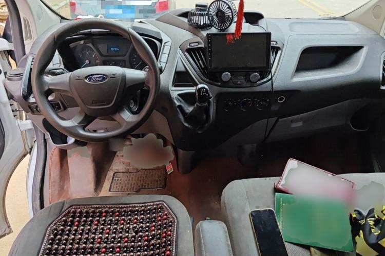 Used Ford Transit 2017 2.0T Diesel Multi-Function Commercial Vehicle Mid-Drive Mid-Roof China V Standard Center Console