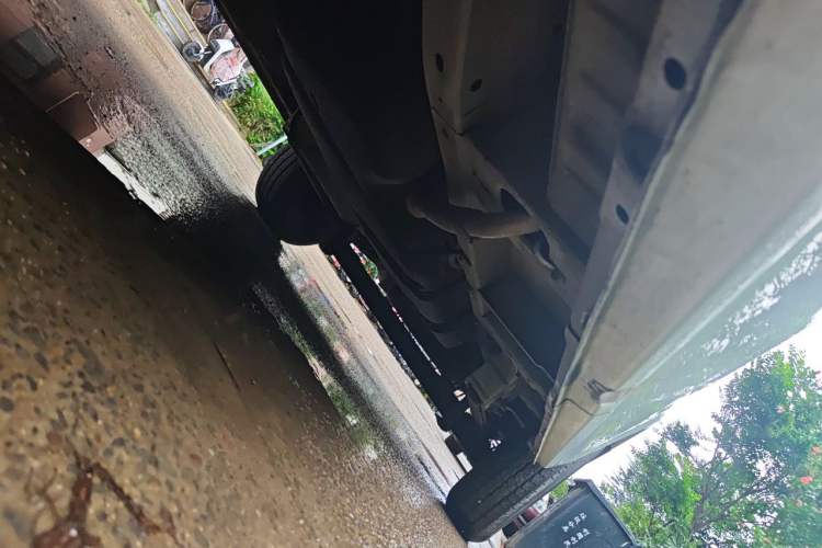 Used Ford Transit 2017 2.0T Gasoline Van Short Wheelbase Low Roof China V Standard Chassis Front Left