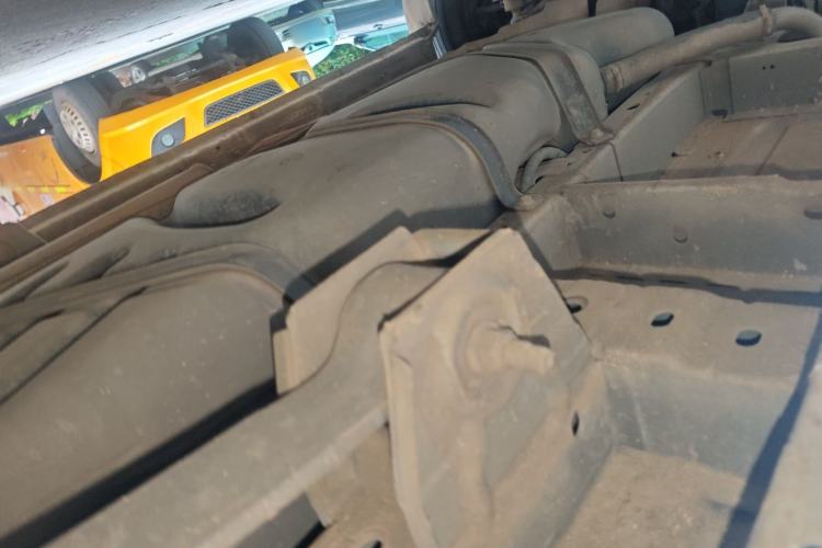 Used Ford Transit 2017 2.0T Diesel Van Short Wheelbase Low Roof China IV Standard Chassis Rear Left