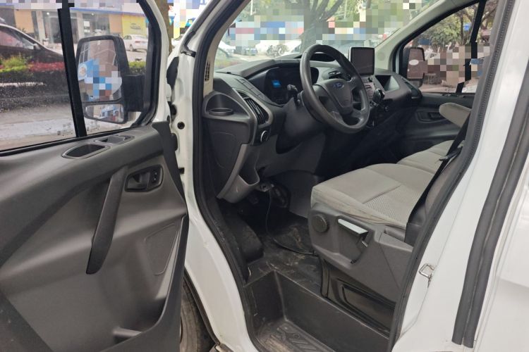 Used Ford Transit 2017 2.0T Diesel Multi-Purpose Commercial Vehicle Short Wheelbase Low Roof China V Standard Driver Seat