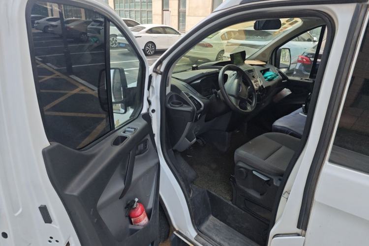 Used Ford Transit 2017 2.0T Diesel Multi-Function Commercial Vehicle Mid-Drive Mid-Roof China V Standard Driver Seat