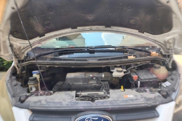 Used Ford Transit  Engine Bay