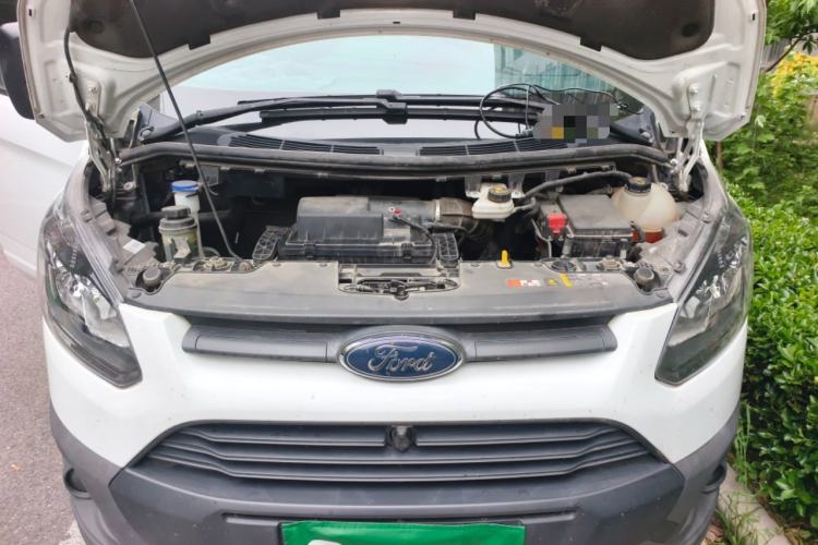 Used Ford Transit 2017 2.0T Diesel Multi-Function Commercial Vehicle Mid-Drive Mid-Roof China V Standard Engine Bay