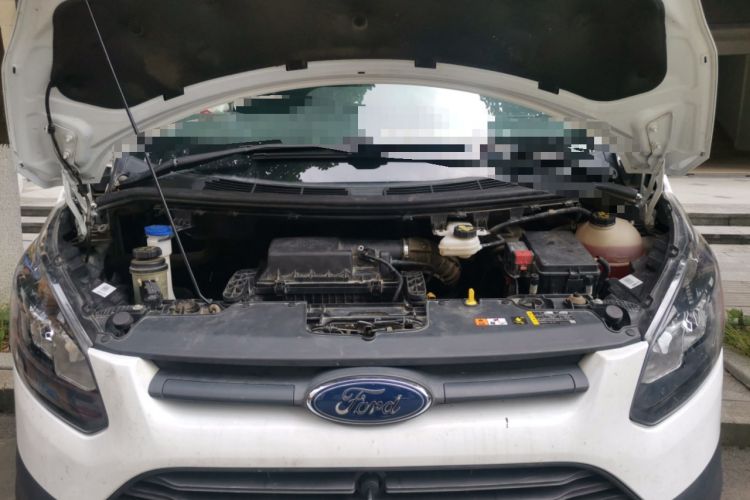 Used Ford Transit  Engine Bay
