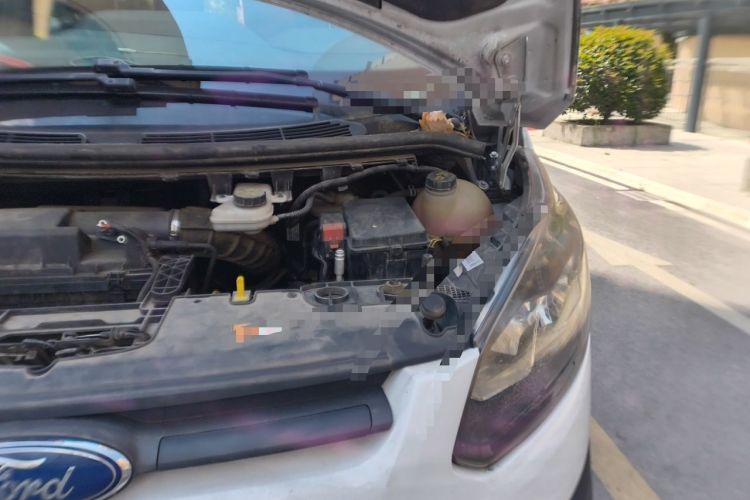Used Ford Transit  Engine Bay Left