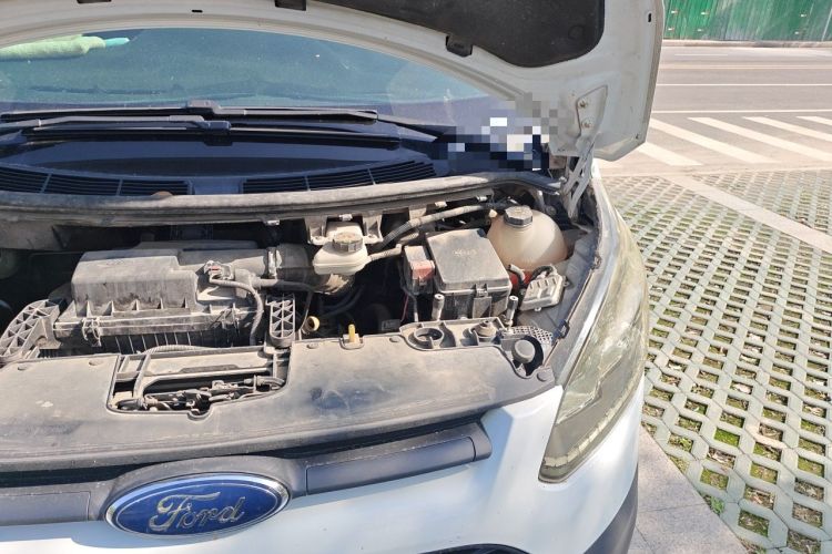 Used Ford Transit 2017 2.0T Diesel Multi-Function Commercial Vehicle Mid-Drive Mid-Roof China V Standard Engine Bay Left