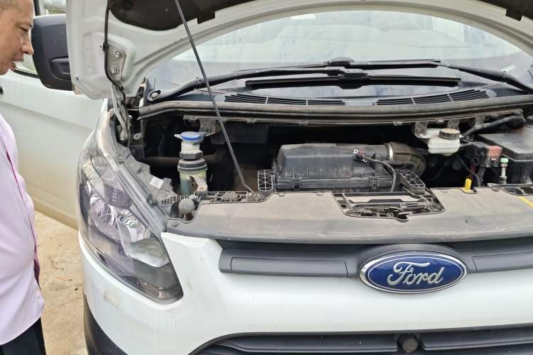 Used Ford Transit 2017 2.0T Diesel Multi-Function Commercial Vehicle Mid-Drive Mid-Roof China V Standard Engine Bay Right