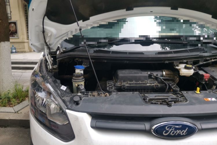 Used Ford Transit  Engine Bay Right
