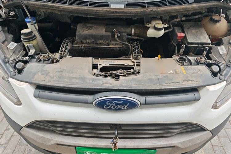 Used Ford Transit 2017 2.0T Diesel Multi-Function Commercial Vehicle Short Wheelbase Mid-Roof China V Standard Engine Bay