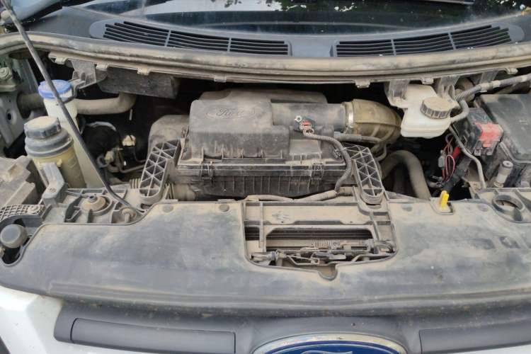 Used Ford Transit  Engine Bay