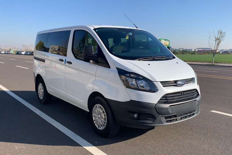 Used Ford Transit 2017 2.0T Diesel Multi-Purpose Commercial Vehicle Short Wheelbase Low Roof China V Standard Exterior 6