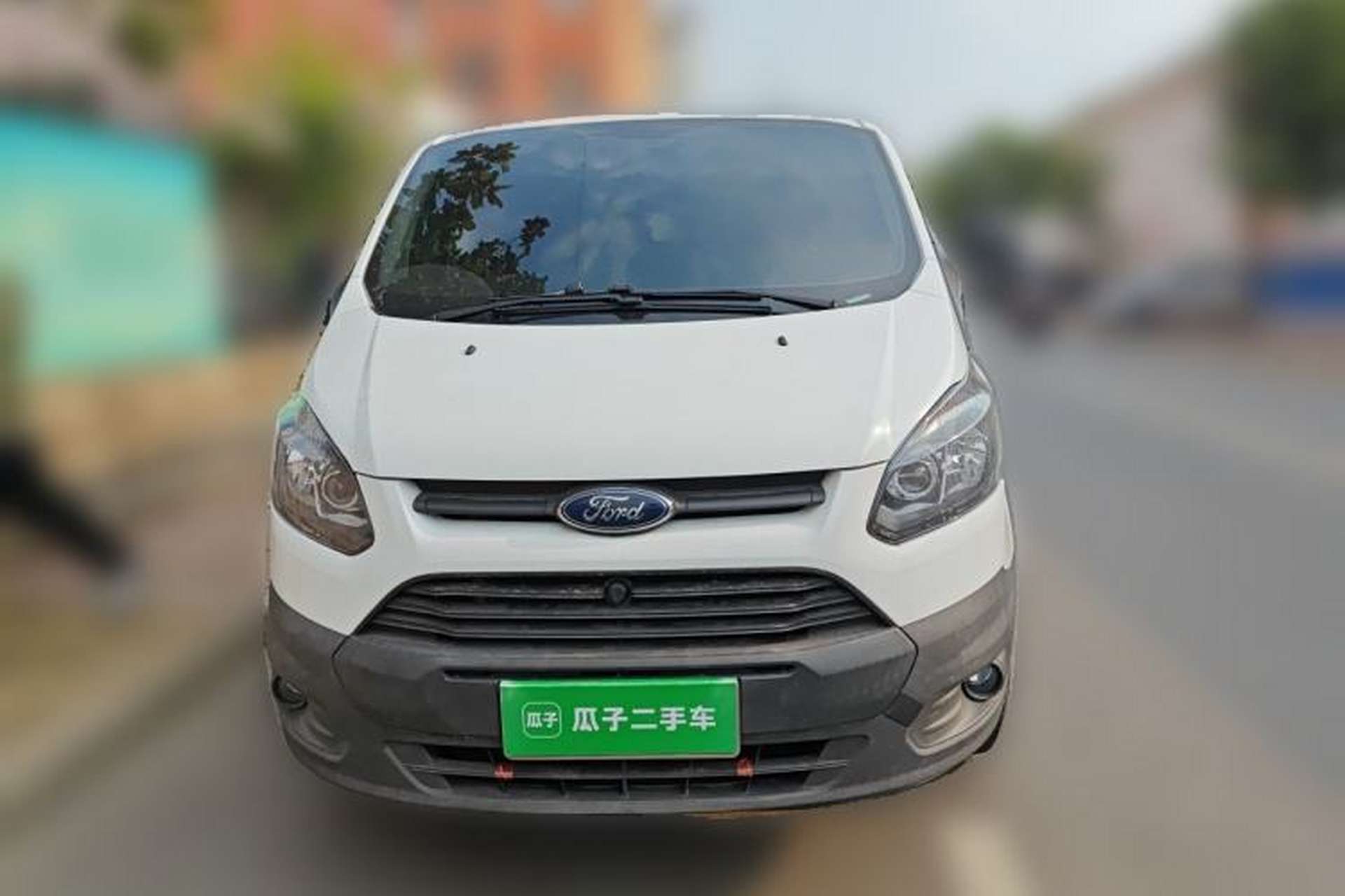 Used Ford Transit 2017 2.0T Diesel Multi-Purpose Commercial Vehicle Short Wheelbase Low Roof China V Standard Front