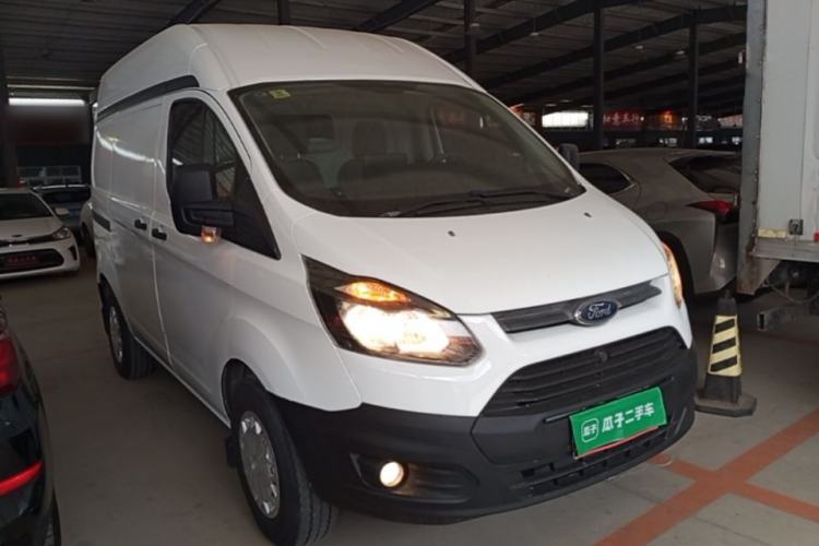 Used Ford Transit 2017 2.0T Diesel Van Short Wheelbase Mid-Roof China V Standard Front Right 45 Deg