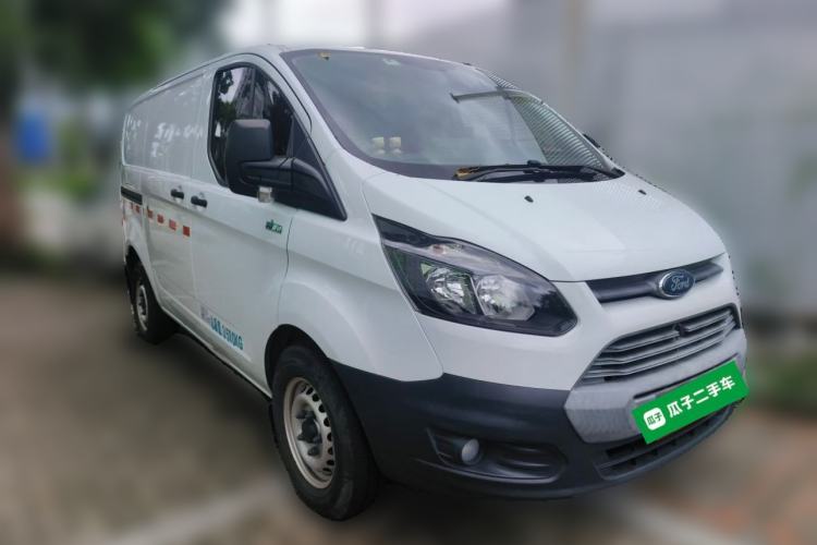Used Ford Transit 2017 2.0T Diesel Van Short Wheelbase Low Roof China IV Standard Front Right 45 Deg