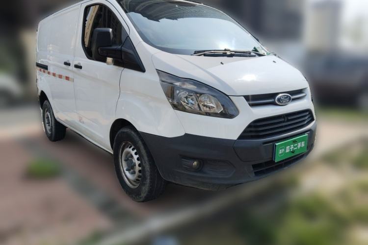 Used Ford Transit 2017 2.0T Diesel Van Short Wheelbase Low Roof China V Standard Front Right 45 Deg