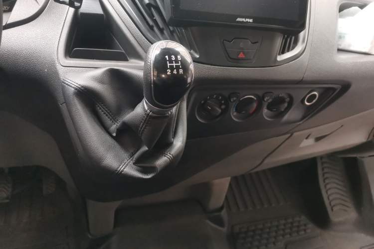 Used Ford Transit  Gear Lever