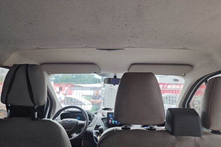 Used Ford Transit 2017 2.0T Diesel Multi-Purpose Commercial Vehicle Short Wheelbase Low Roof China V Standard Headliner