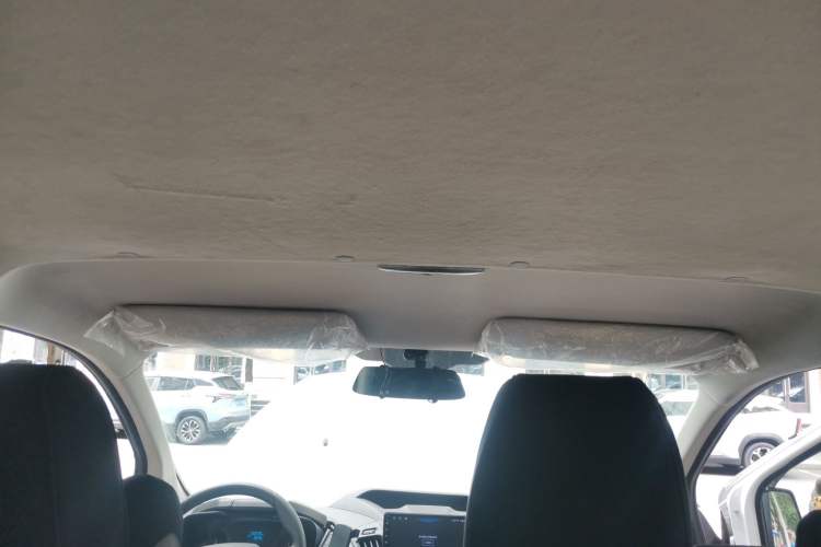 Used Ford Transit  Headliner