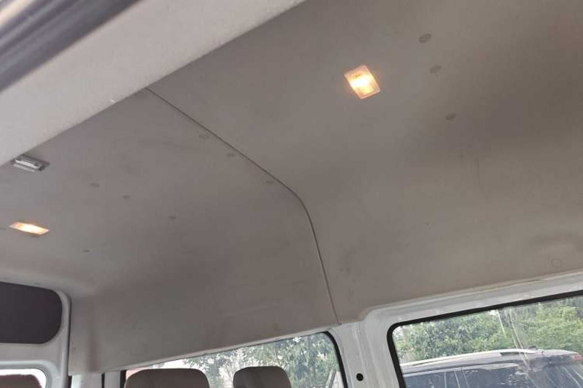 Used Ford Transit 2017 2.0T Diesel Multi-Function Commercial Vehicle Mid-Drive Mid-Roof China V Standard Headliner