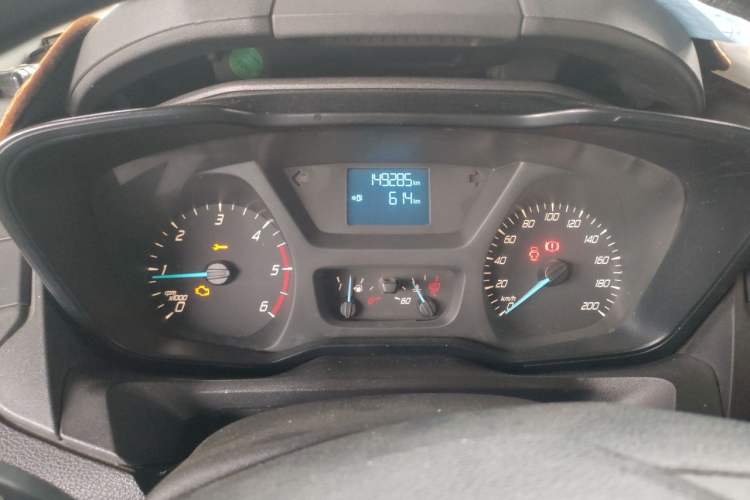 Used Ford Transit 2017 2.0T Diesel Multi-Purpose Commercial Vehicle Short Wheelbase Low Roof China V Standard Instrument Cluster