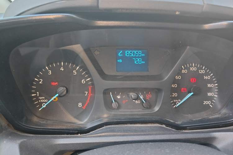 Used Ford Transit 2017 2.0T Gasoline Automatic Multi-Function Commercial Vehicle Mid-Drive Mid-Roof China V-standard Instrument Cluster