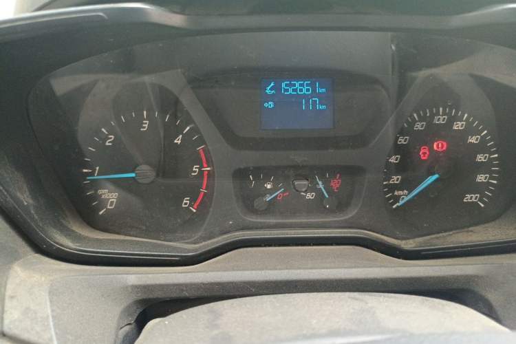 Used Ford Transit 2017 2.0T Diesel Van Mid-Chassis Mid-Roof China V Standard Instrument Cluster
