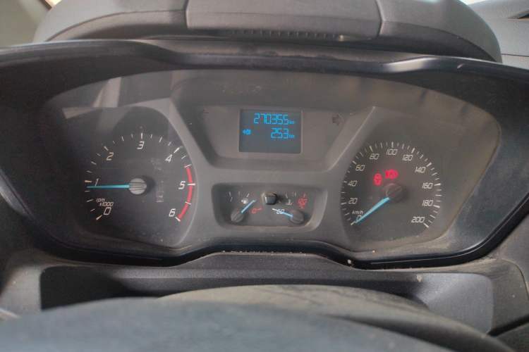 Used Ford Transit 2017 2.0T Diesel Van Mid-Chassis Mid-Roof China V Standard Instrument Cluster