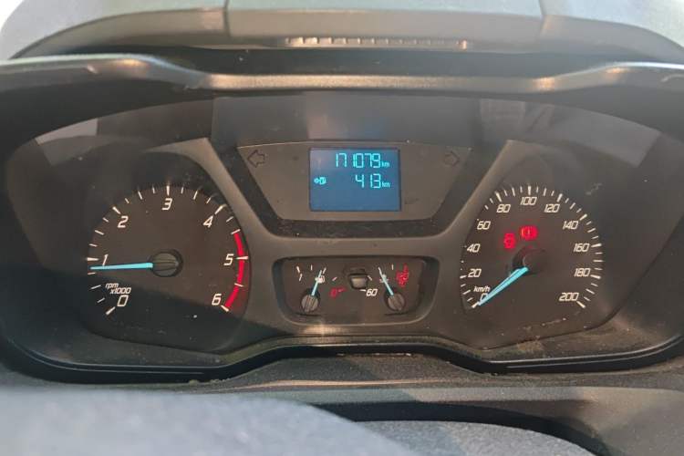 Used Ford Transit 2017 2.0T Diesel Multi-Function Commercial Vehicle Mid-Drive Mid-Roof China V Standard Instrument Cluster