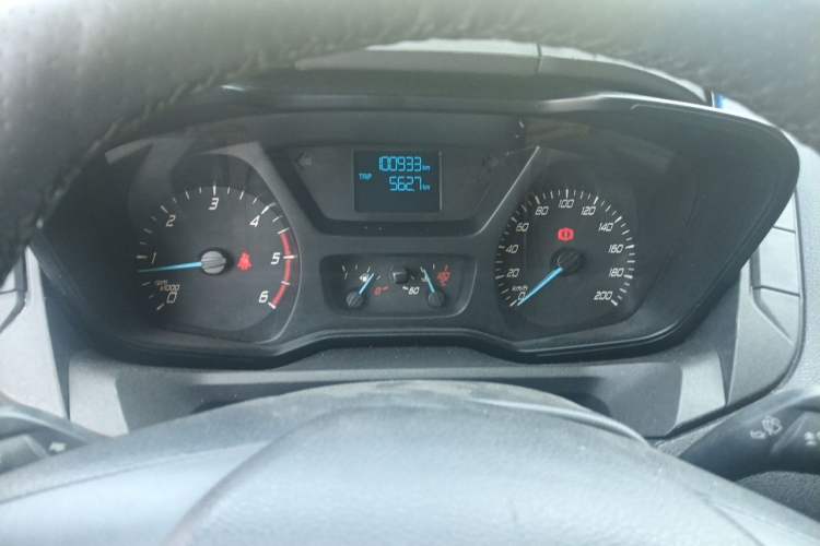 Used Ford Transit 2017 2.0T Diesel Multi-Purpose Commercial Vehicle Short Wheelbase Low Roof China V Standard Instrument Cluster