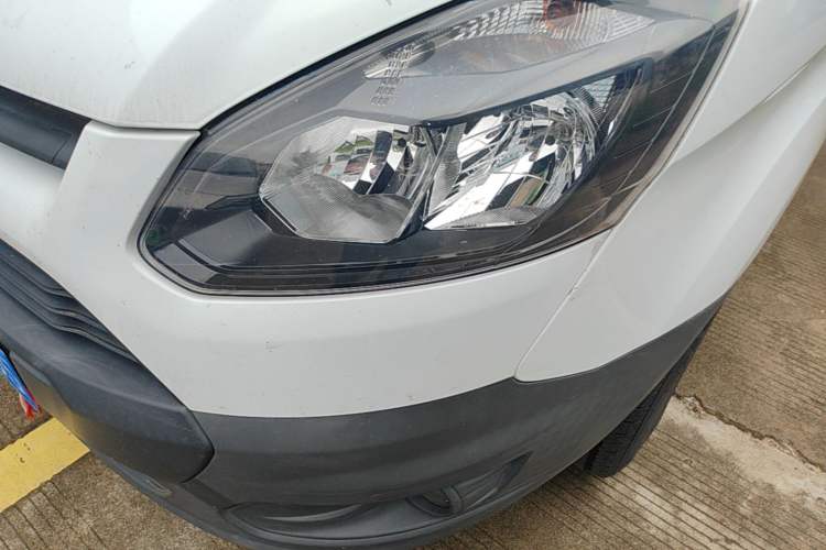 Used Ford Transit 2017 2.0T Gasoline Multi-Purpose Commercial Vehicle Mid-Drive Mid-Roof China V Standard Left Front Headlight
