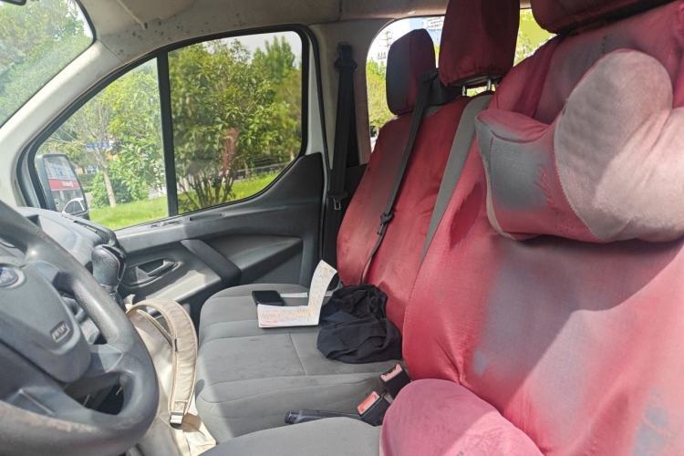 Used Ford Transit 2017 2.0T Diesel Multi-Purpose Commercial Vehicle Short Wheelbase Low Roof China V Standard Left Front Seat