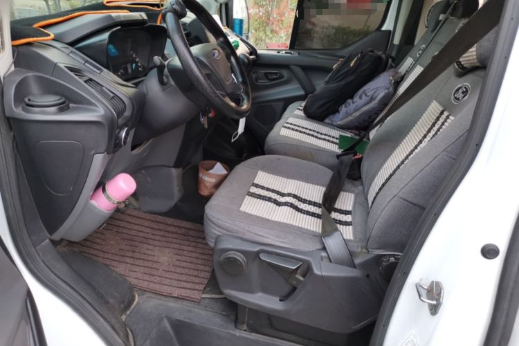 Used Ford Transit 2017 2.0T Diesel Multi-Purpose Commercial Vehicle Short Wheelbase Low Roof China V Standard Left Front Seat