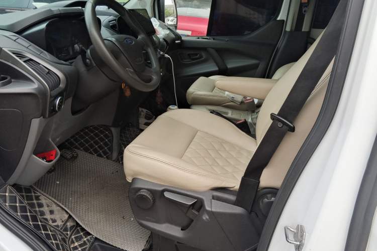 Used Ford Transit 2017 2.0T Diesel Multi-Function Commercial Vehicle Mid-Drive Mid-Roof China V Standard Left Front Seat
