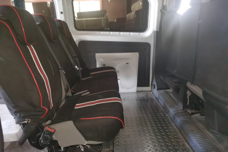 Used Ford Transit 2017 2.0T Diesel Multi-Function Commercial Vehicle Mid-Drive Mid-Roof China V Standard Left Rear Seat