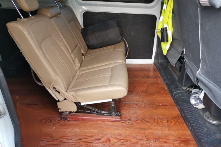 Used Ford Transit 2017 2.0T Diesel Multi-Purpose Commercial Vehicle Short Wheelbase Low Roof China V Standard Left Rear Seat