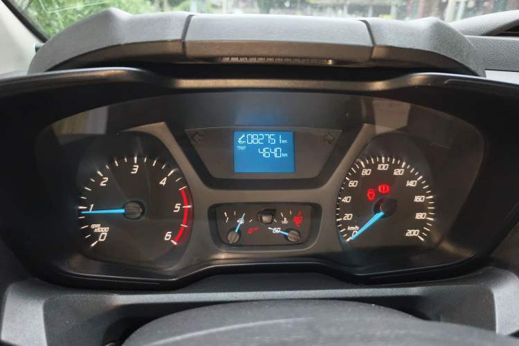 Used Ford Transit 2017 2.0T Diesel Multi-Function Commercial Vehicle Mid-Drive Mid-Roof China V Standard Odometer Close Up