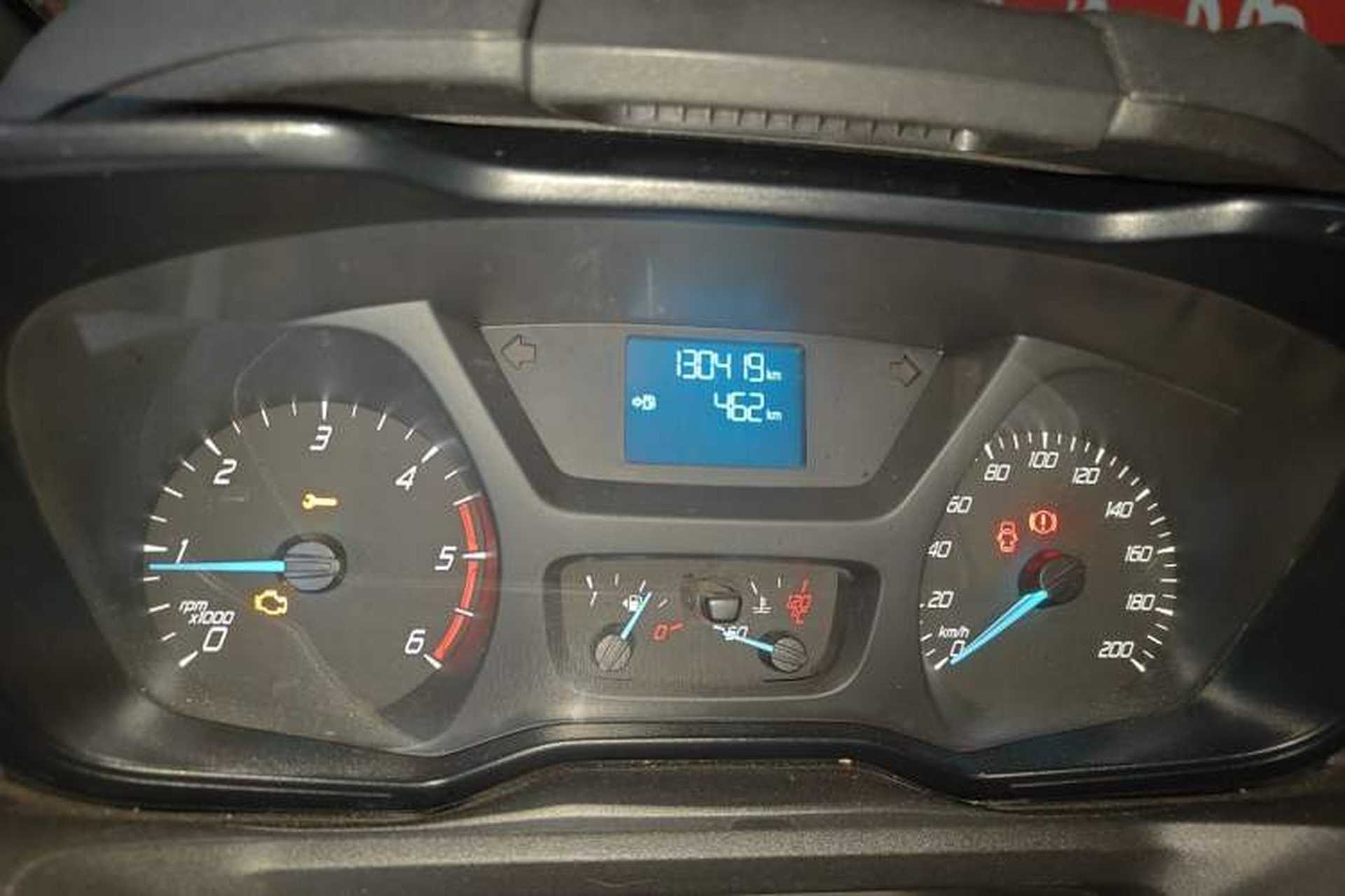 Used Ford Transit 2017 2.0T Diesel Multi-Purpose Commercial Vehicle Short Wheelbase Low Roof China V Standard Odometer Close Up