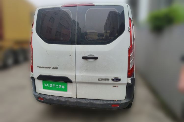 Used Ford Transit 2017 2.0T Diesel Multi-Purpose Commercial Vehicle Short Wheelbase Low Roof China IV Standard Rear