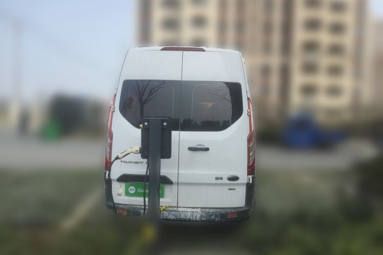 Used Ford Transit 2017 2.0T Diesel Multi-Function Commercial Vehicle Mid-Drive Mid-Roof China V Standard Rear