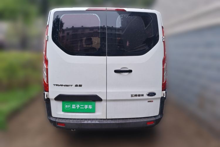 Used Ford Transit 2017 2.0T Diesel Multi-Purpose Commercial Vehicle Short Wheelbase Low Roof China IV Standard Rear