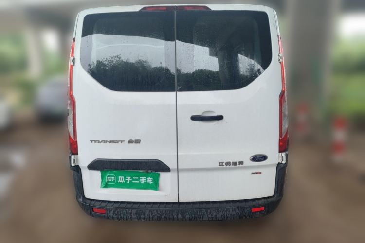 Used Ford Transit 2017 2.0T Diesel Multi-Purpose Commercial Vehicle Short Wheelbase Low Roof China V Standard Rear