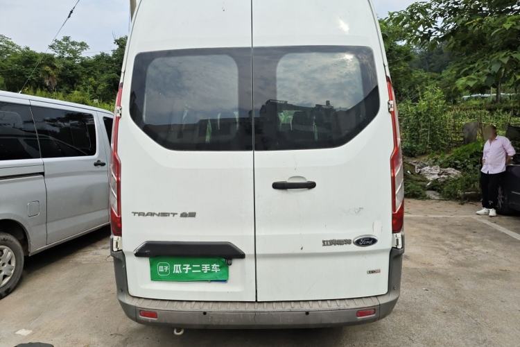 Used Ford Transit 2017 2.0T Diesel Multi-Function Commercial Vehicle Mid-Drive Mid-Roof China V Standard Rear