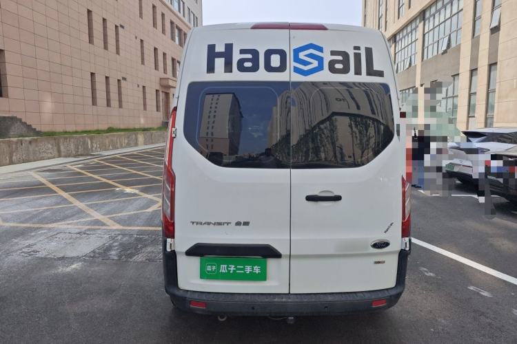 Used Ford Transit 2017 2.0T Diesel Multi-Function Commercial Vehicle Mid-Drive Mid-Roof China V Standard Rear