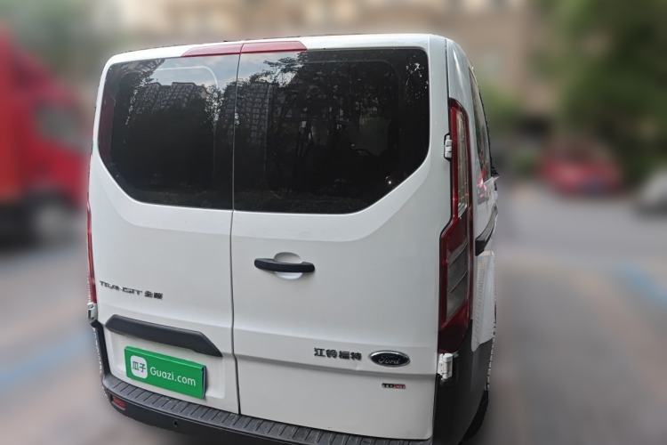 Used Ford Transit 2017 2.0T Diesel Multi-Purpose Commercial Vehicle Short Wheelbase Low Roof China IV Standard Rear