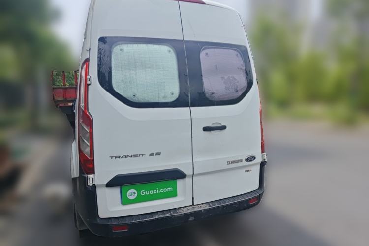 Used Ford Transit 2017 2.0T Diesel Multi-Function Commercial Vehicle Mid-Drive Mid-Roof China V Standard Rear
