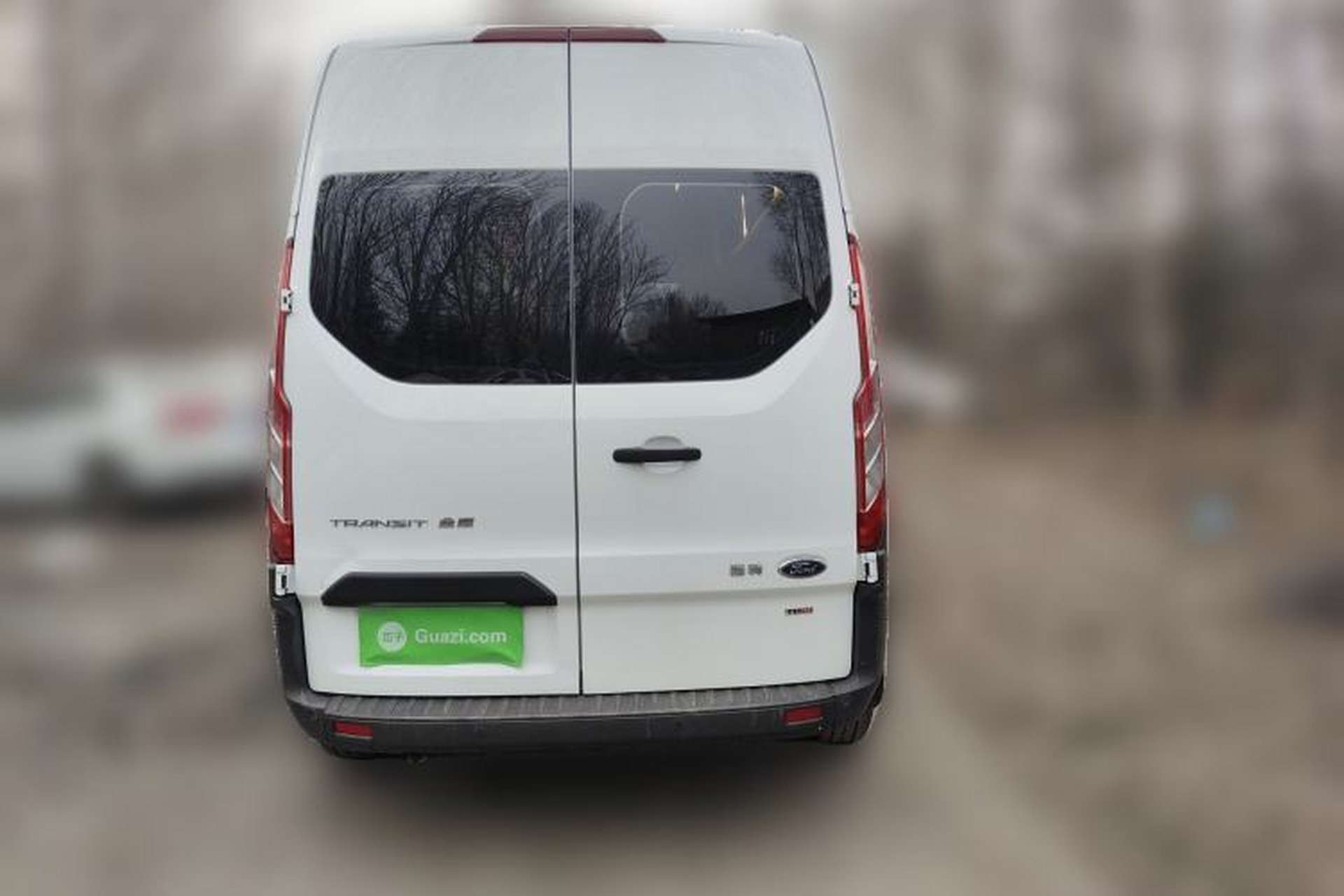Used Ford Transit 2017 2.0T Diesel Multi-Function Commercial Vehicle Mid-Drive Mid-Roof China V Standard Rear