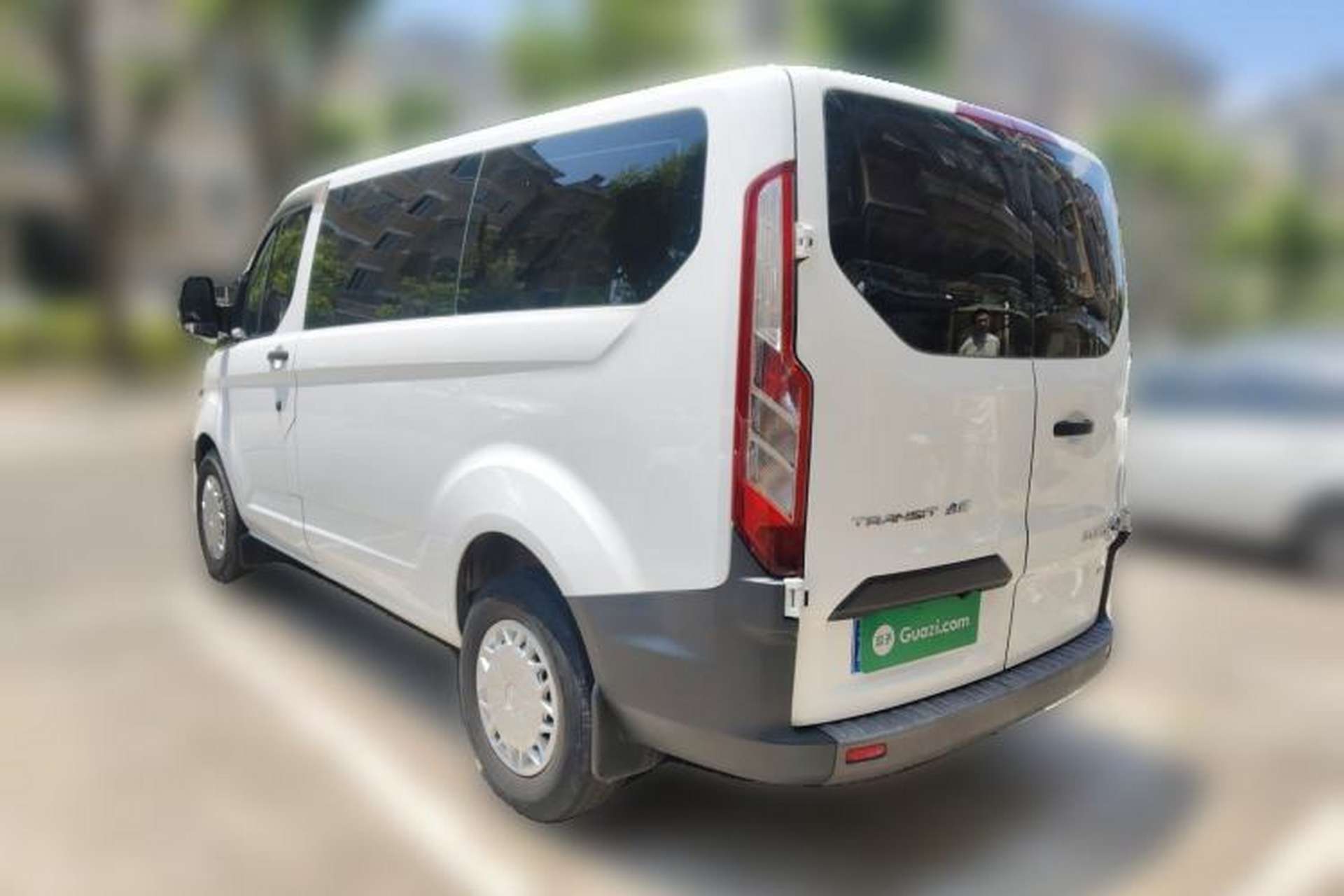 Used Ford Transit 2017 2.0T Diesel Multi-Purpose Commercial Vehicle Short Wheelbase Low Roof China V Standard Rear Left 45 Deg